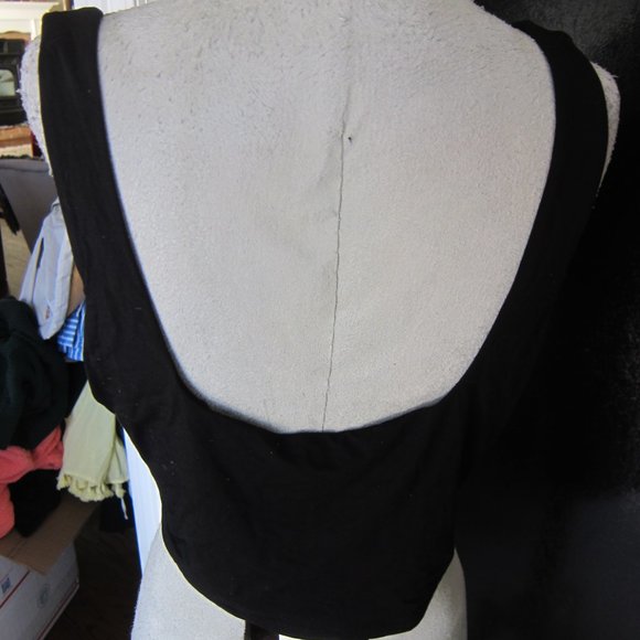 new GOOD AMERICAN black crop top size XXXL 6 - Picture 3 of 3